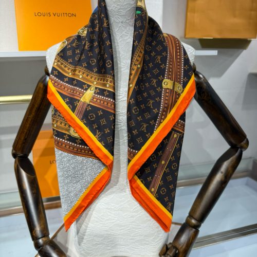 scarf
