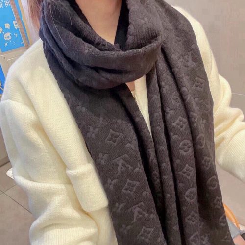 scarf
