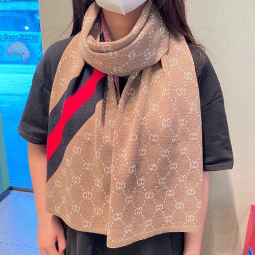 scarf