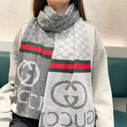 scarf