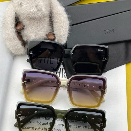 Eyeglasses