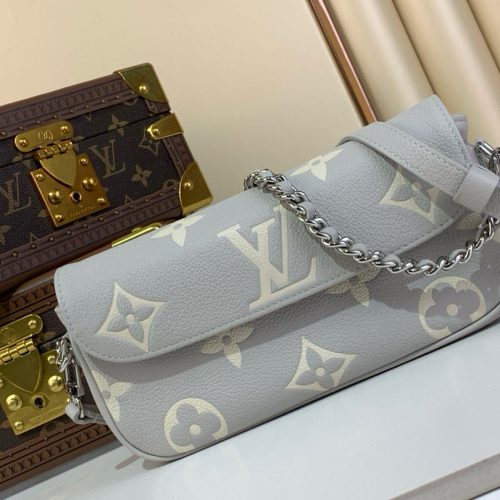 WALLET ON CHAIN IVY handbag