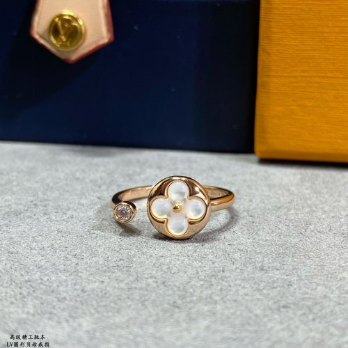 Flower Design Ring