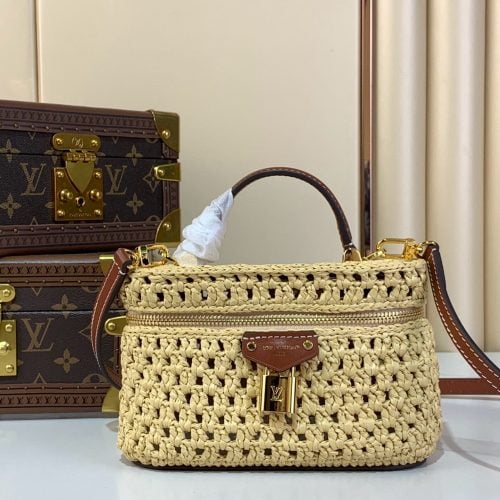 VANITY CHAIN POUCH handbag