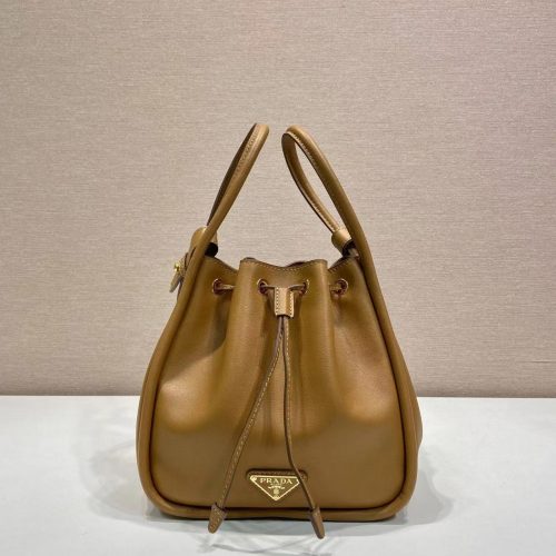 New bucket bag