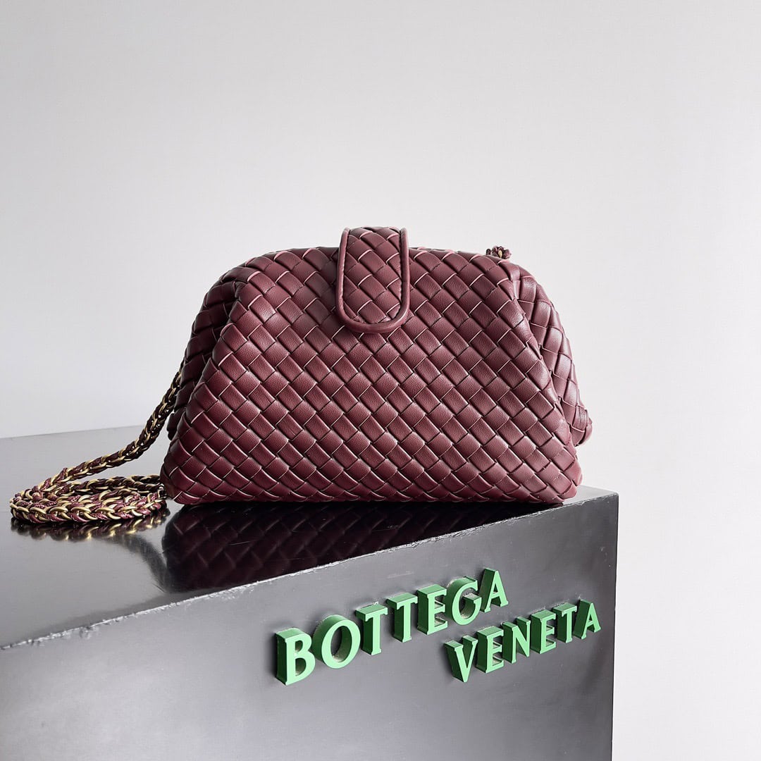 How to Choose the Right Everyday Bag for Work, Travel, and Daily Life (2025 Guide)
